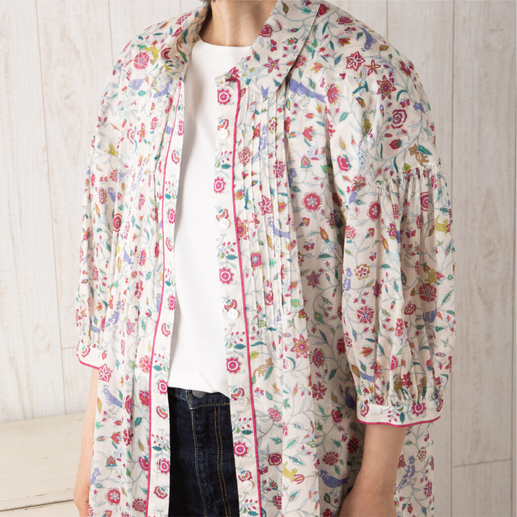 ピンタックデザインドロップショルダーチュニック オランジュ。