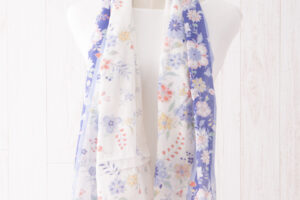 ガーゼチーフ　花唐草　ブルー