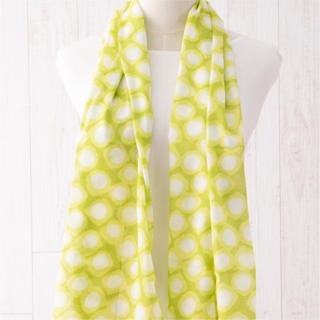 ガーゼチーフ　ドット　グリーン