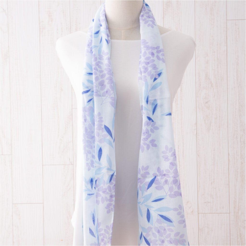 ガーゼチーフ　木の間（このま）ブルー