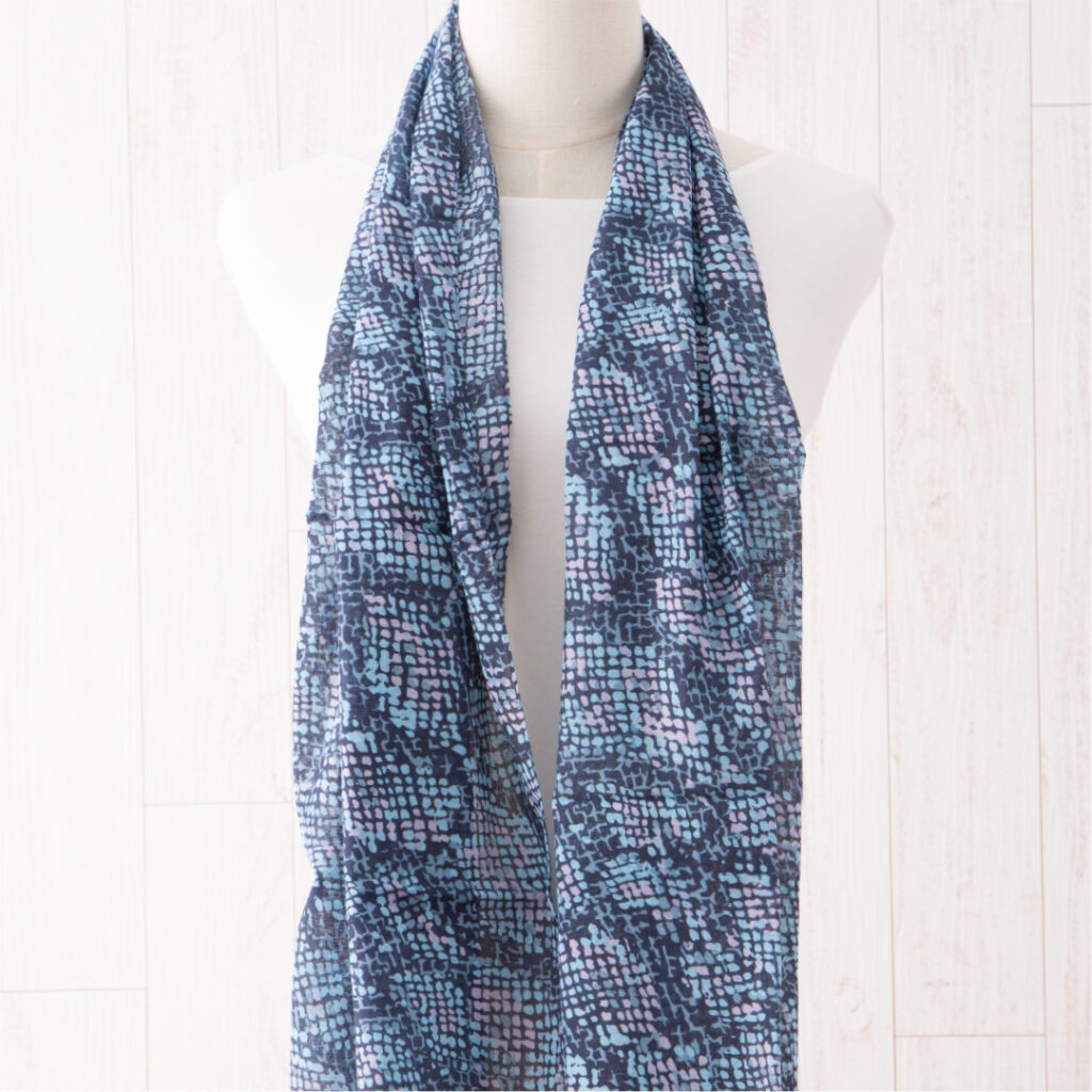 ガーゼチーフ　パイソン　ブルー