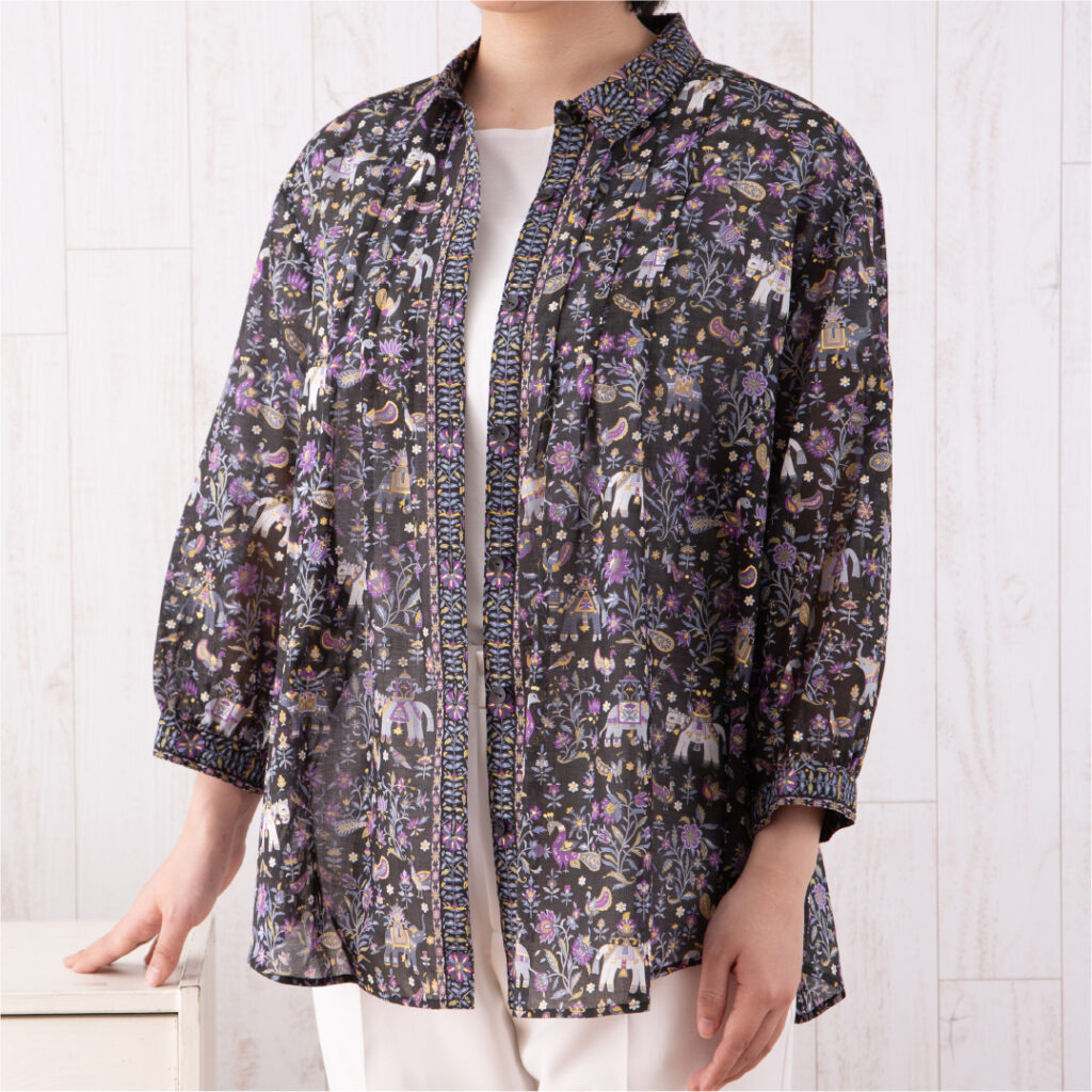 タックデザインブラウス　バローダ