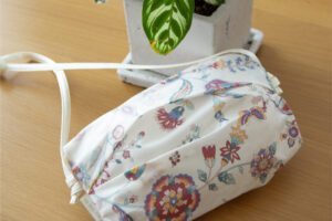 エアリータックポシェット ローマ更紗